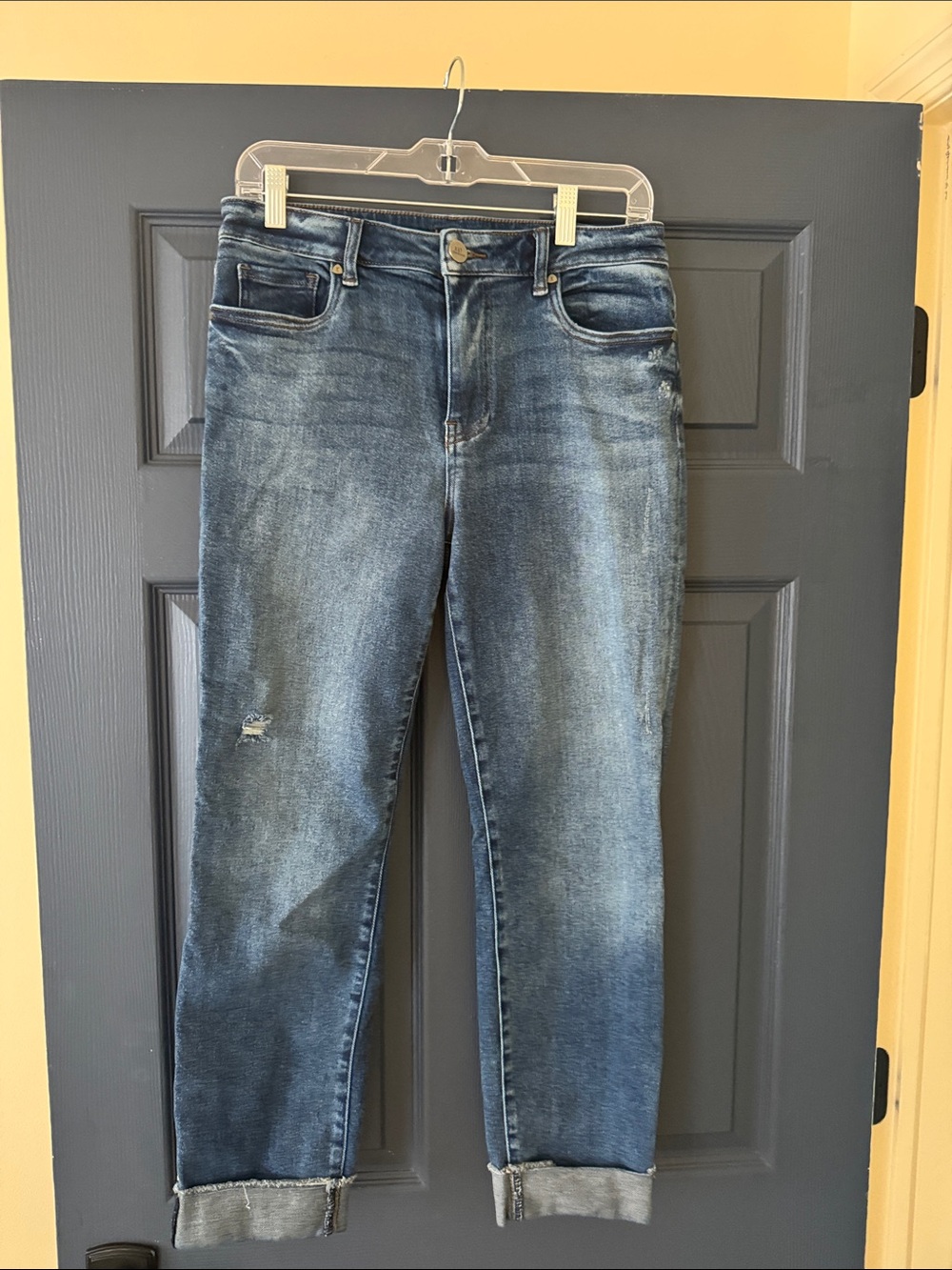 Kut from the Kloth Slim Straight Medium Blue Washed Jeans